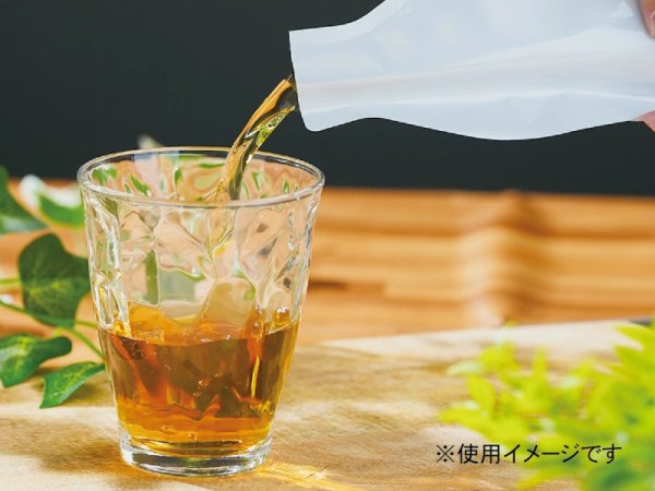 画像2: カウパック ボイル対応 ビン型スタンド袋 ビンパウチ(白色) BIN-0200wh 1ケース1,400枚入り (2)